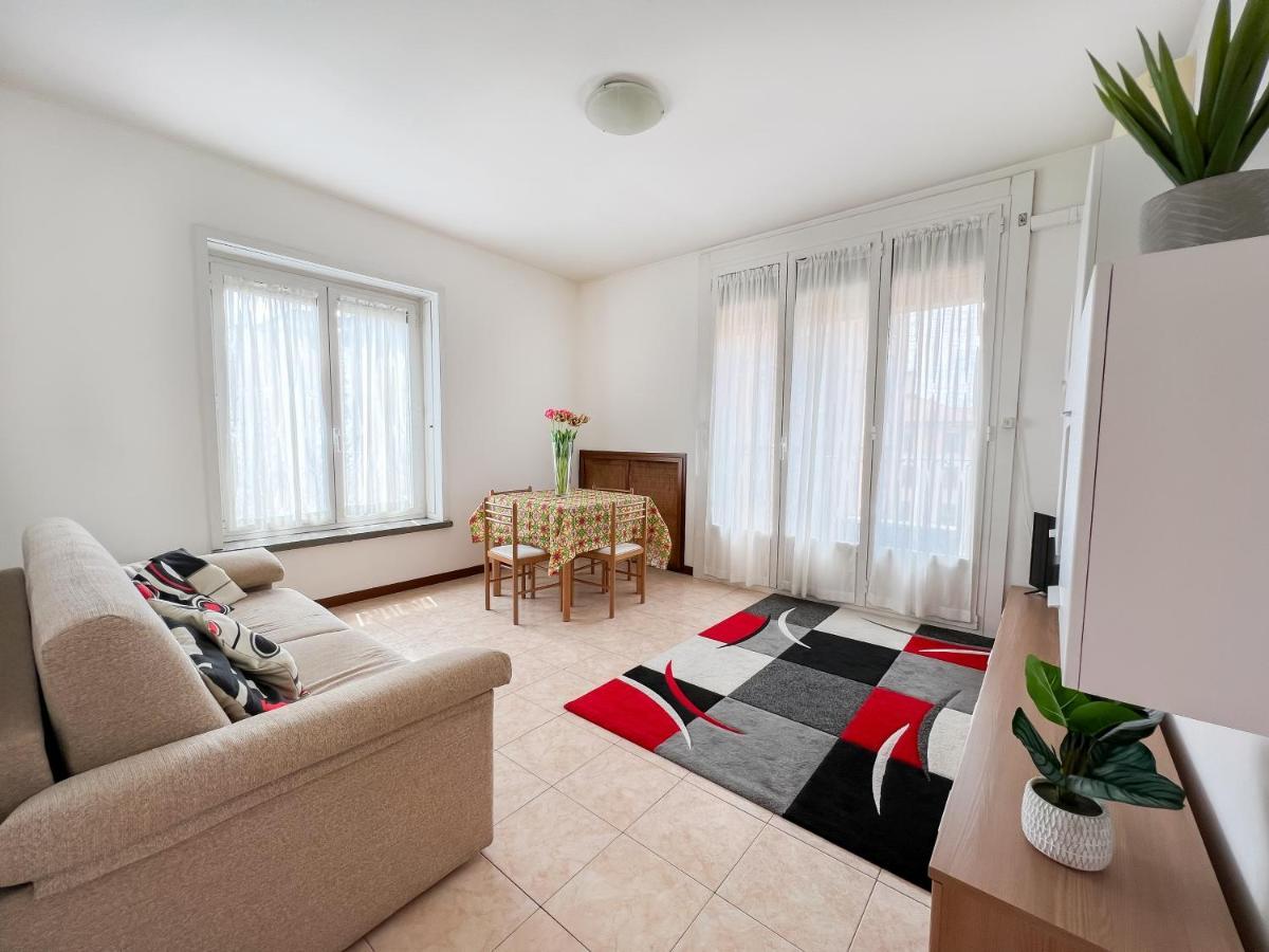 Sunrise 15 Min Duomo Apartment Милано Екстериор снимка